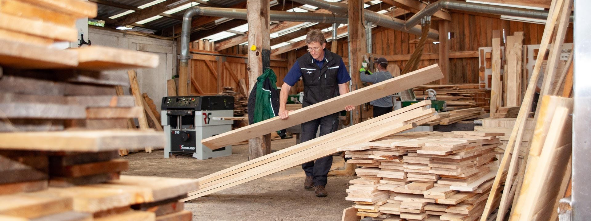 Scottish Wood – a Sawmill Successfully Utilizing Local Scottish Timber